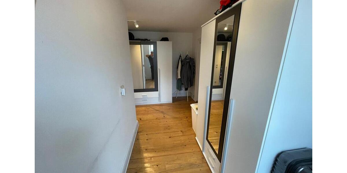Maisonettenwohnung Augsburg - 5 Zimmer, 145 m&sup2;, 2.090&euro; | Angebot:24327460