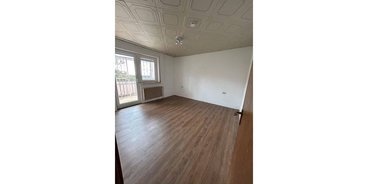 Etagenwohnung Villingen-Schwenningen Schwenningen - 3 Zimmer, 109 m&sup2;, 890&euro; | Angebot:26876792