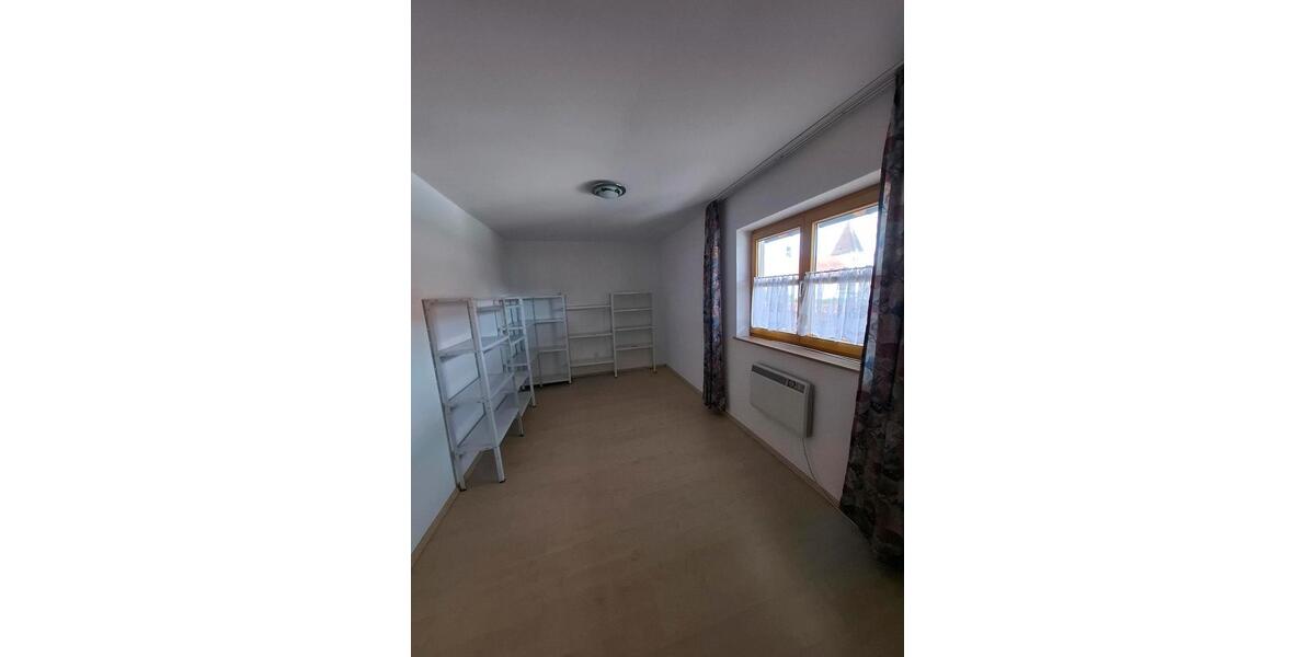 Mehrfamilienhaus, Wohnhaus Töging am Inn - 7 Zimmer, 202 m&sup2;, 475.000&euro; | Angebot:26749998