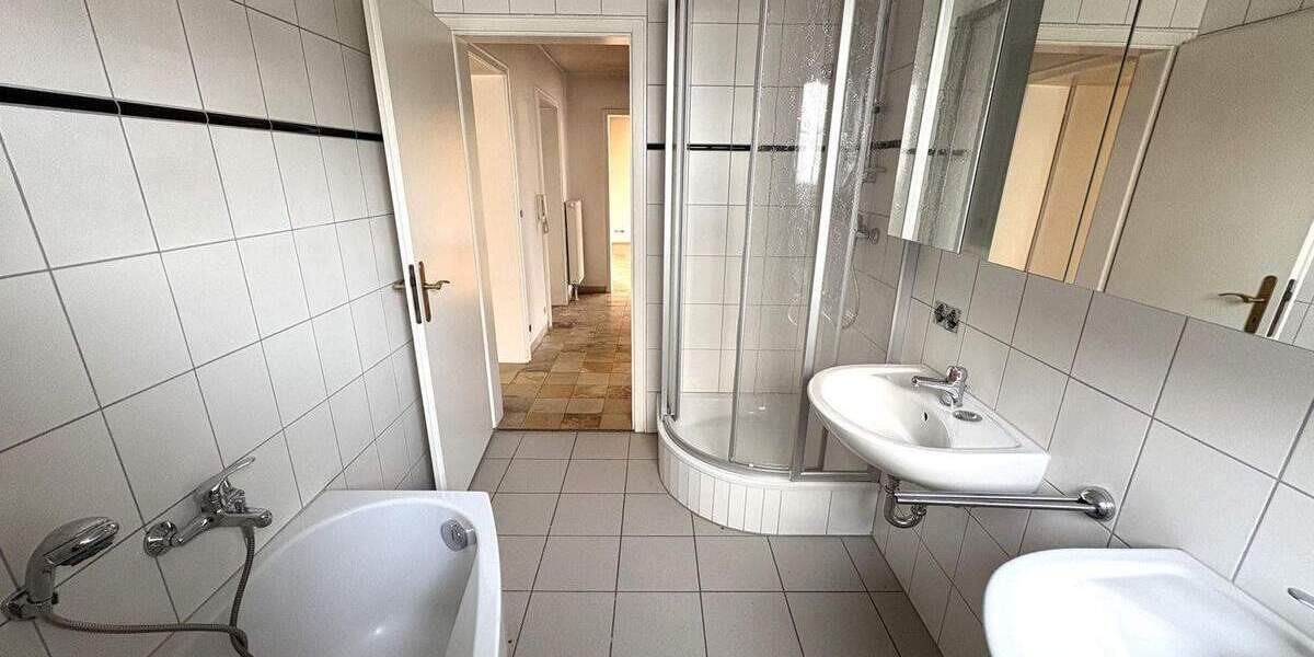 Einfamilienhaus Balingen - 7 Zimmer, 180 m&sup2;, 518.000&euro; | Angebot:25692944