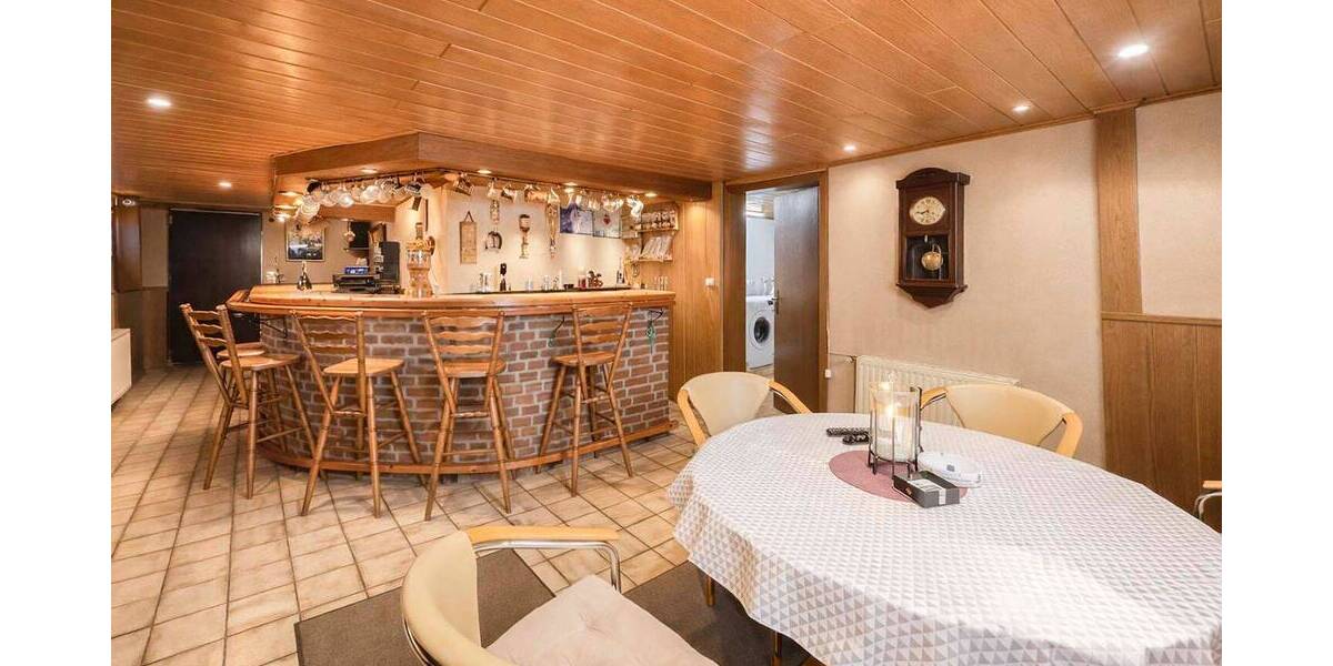 Mehrfamilienhaus, Wohnhaus Ense Bremen - 8 Zimmer, 395.000&euro; | Angebot:26443151