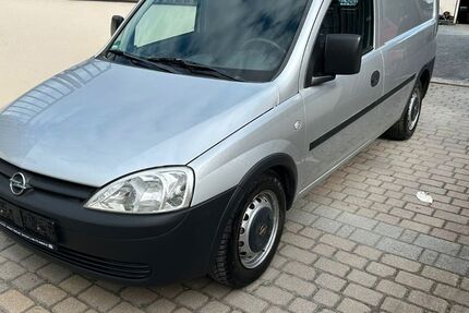 Opel Combo 170.000 km 3.595 &euro; Coswig 01640