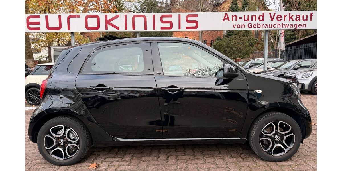 Smart ForFour 32.000 km 17.999 &euro; Berlin 10787