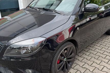 Skoda Fabia 172.700 km 7.700 € Frankfurt am Main 60528