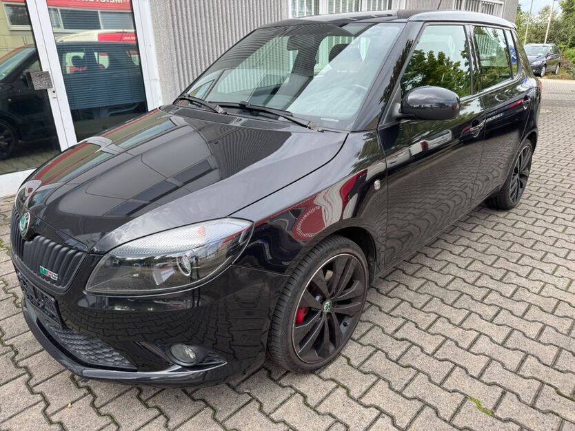 Skoda Fabia 172.700 km 7.700 € Frankfurt am Main 60528