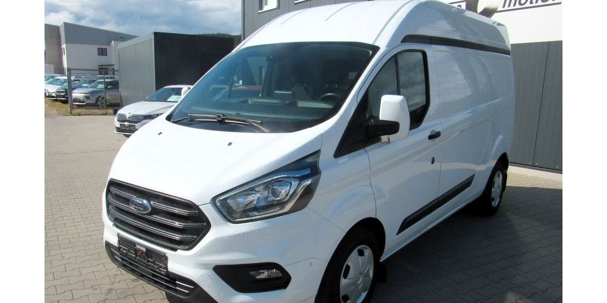 Ford Transit Custom 115.750 km 22.900 &euro; Schmidgaden OT Trisching 92546