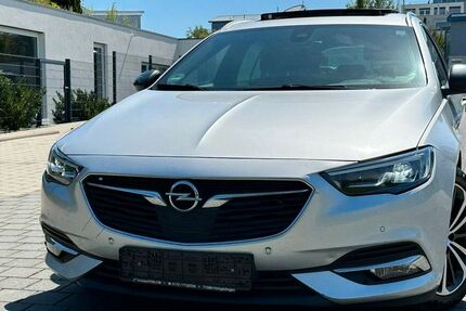 Opel Insignia 125.000 km 15.980 € Holzgerlingen 71088