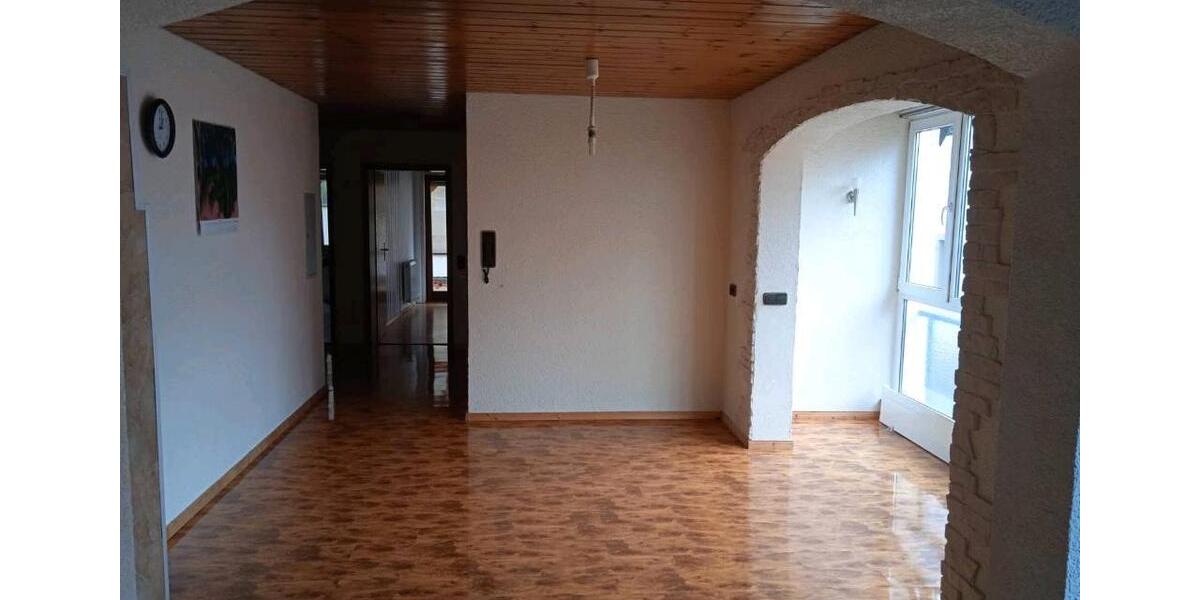 Mehrfamilienhaus, Wohnhaus Malterdingen - 8 Zimmer, 220 m&sup2;, 450.000&euro; | Angebot:26087156