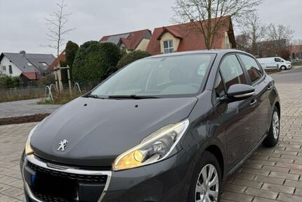 Peugeot 208 135.000 km 5.000 &euro; Biblis 68647
