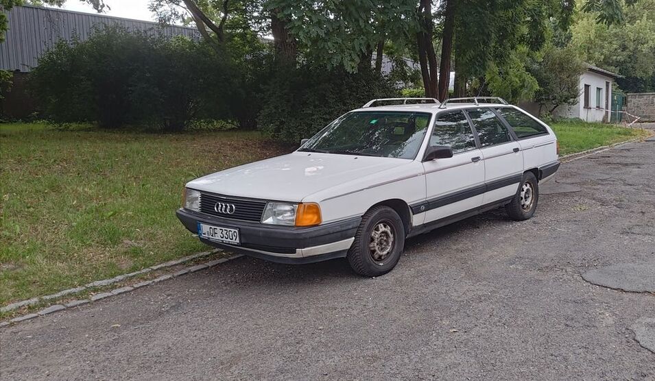 Audi 100 279.000 km 2.500 € Leipzig 04315