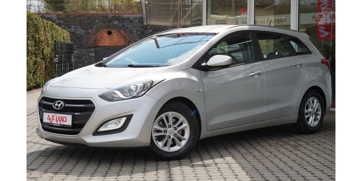 Hyundai i30 105.263 km 10.990 &euro; Zwickau 08056
