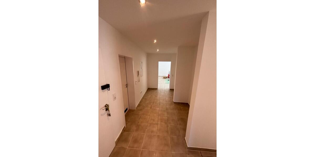 Etagenwohnung Lippstadt Overhagen - 3 Zimmer, 78 m&sup2;, 1.350&euro; | Angebot:26680723