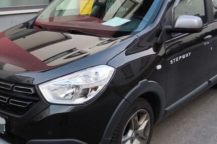 Dacia Lodgy 55.700 km 19.000 &euro; Seeheim-Jugenheim 64342