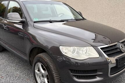 VW Touareg 200.000 km 8.900 € Bergisch Gladbach 51469