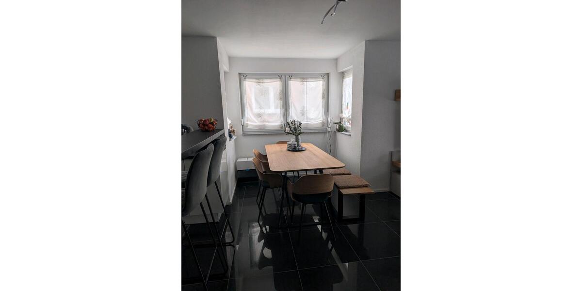 Erdgeschoßwohnung Laupheim - 3 Zimmer, 84 m&sup2;, 395.000&euro; | Angebot:25611746