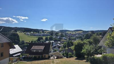 SONNE, AUSSICHT UND KURZE WEGE - Grundstück Schonach im Schwarzwald | Angebot:27093281