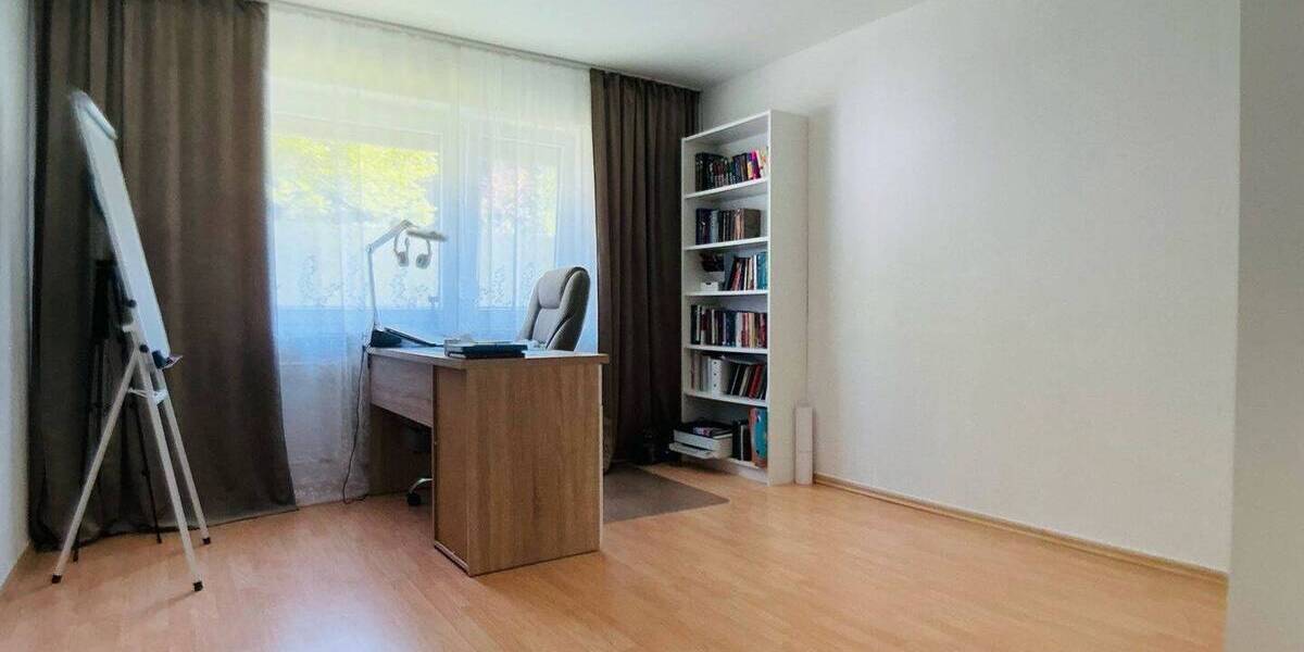 Etagenwohnung Gernsbach - 3 Zimmer, 80 m&sup2;, 198.000&euro; | Angebot:26343923