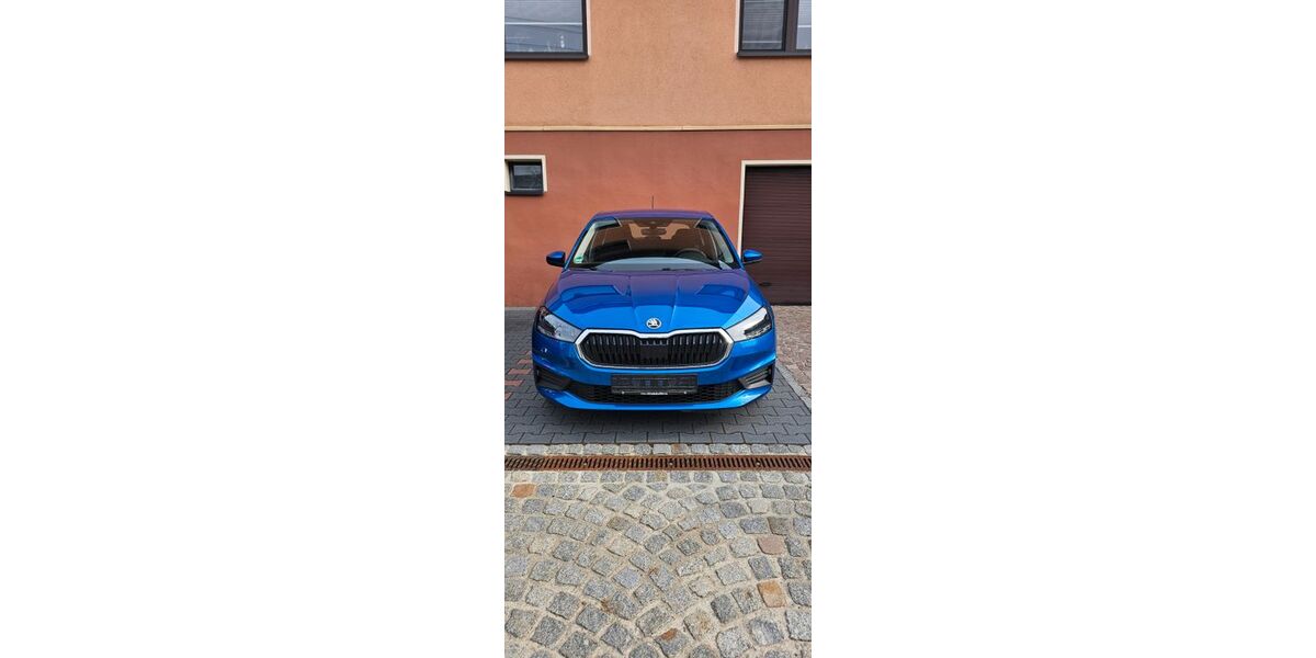 Skoda Fabia 7.741 km 14.500 &euro; Raschau-Markersbach OT Langenberg 08352