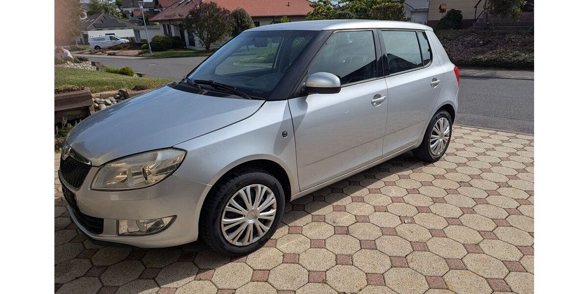 Skoda Fabia 136.231 km 4.790 &euro; Distelhausen 97941