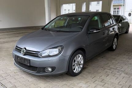 VW Golf 111.000 km 6.800 &euro; Chemnitz 09131