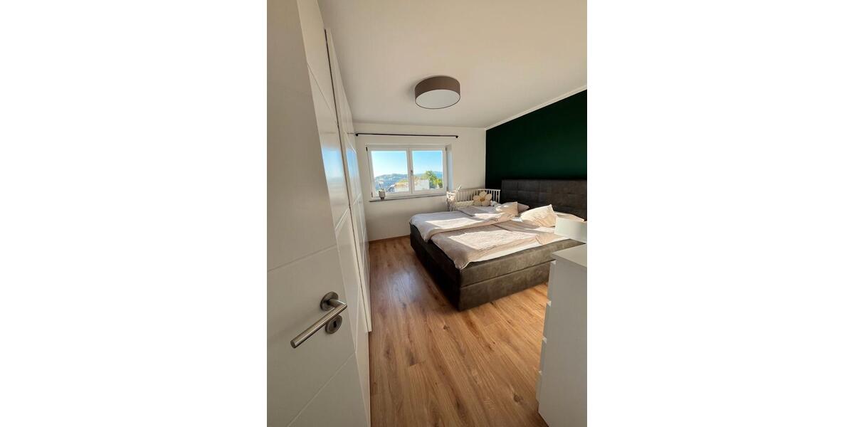 Erdgeschoßwohnung Tittling - 1 Zimmer, 83 m&sup2;, 745&euro; | Angebot:26405826