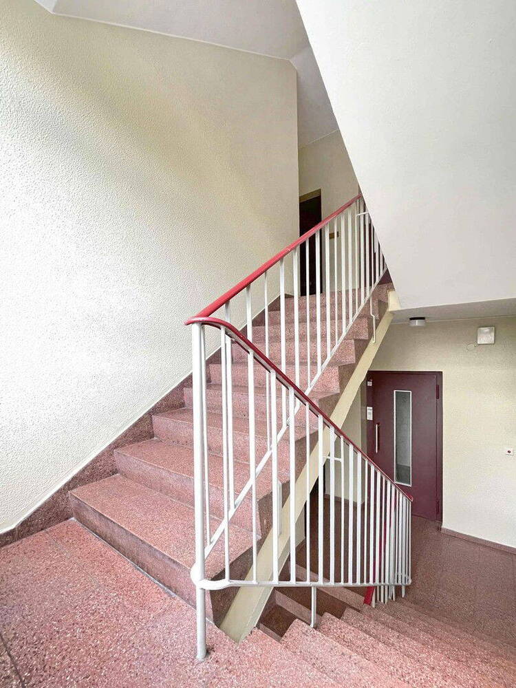 Provisionsfrei: Kernsanierte CityWohnung mit Süd-Balkon in schöner Kiez-Lage