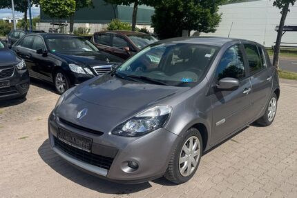 Renault Clio 210.000 km 1.450 &euro; Gotha 99867