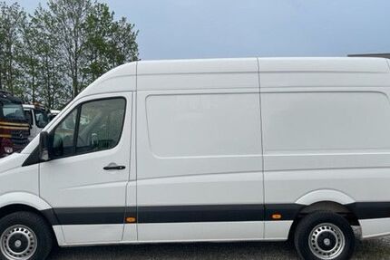 Mercedes-Benz Sprinter 193.000 km 12.912 € Eching bei München 85386