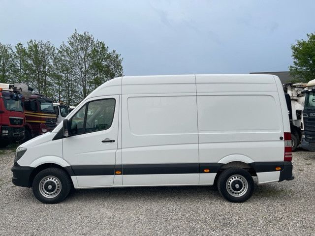 Mercedes-Benz Sprinter 193.000 km 12.912 € Eching bei München 85386