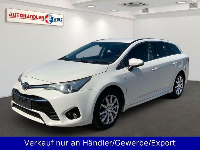 Toyota Avensis 174.957 km 9.699 € Brehna 06796