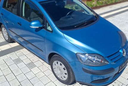 VW Golf 69.000 km 2.599 &euro; zella-mehlis 98544
