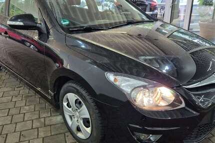 Hyundai i30 61.600 km 6.390 € Bad Berneck 95460