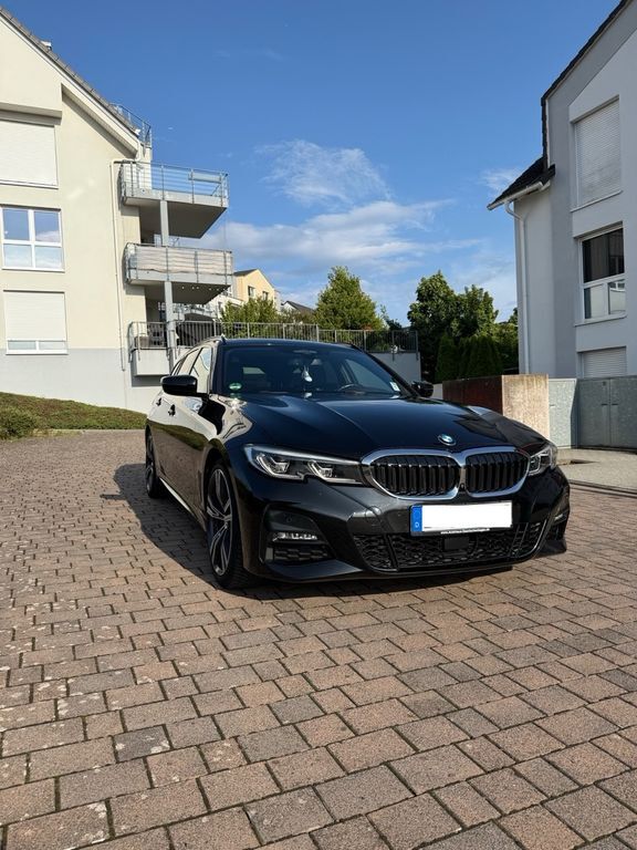 320