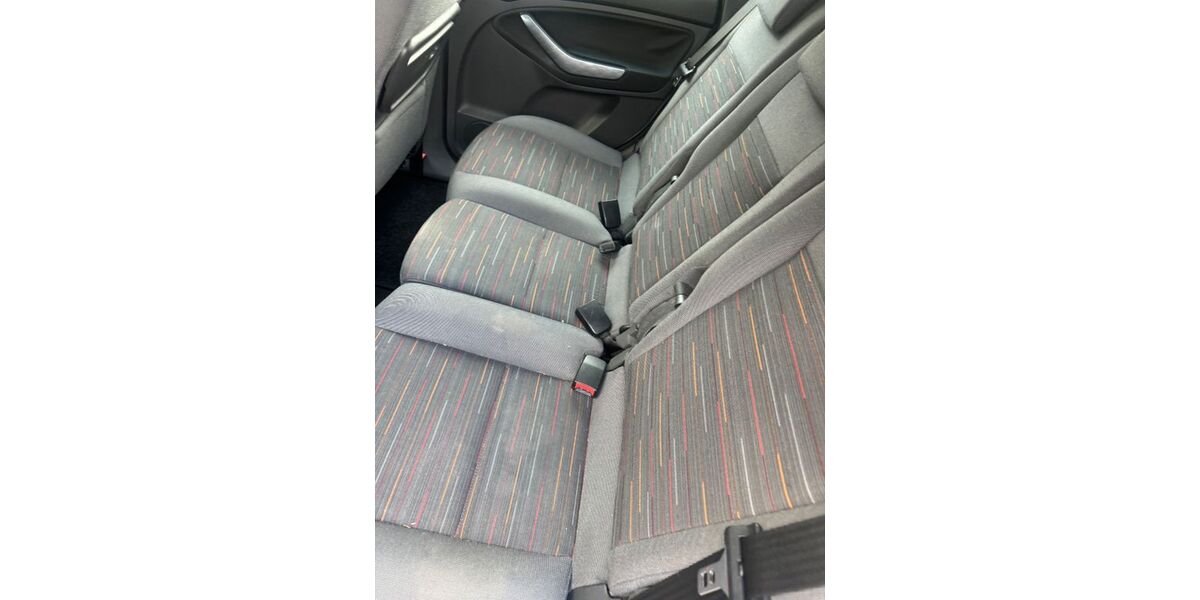 Ford C-Max 110.000 km 1.300 &euro; Nurnberg 90439