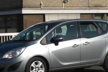 Opel Meriva 113.500 km 3.950 &euro; Frankenberg 35066