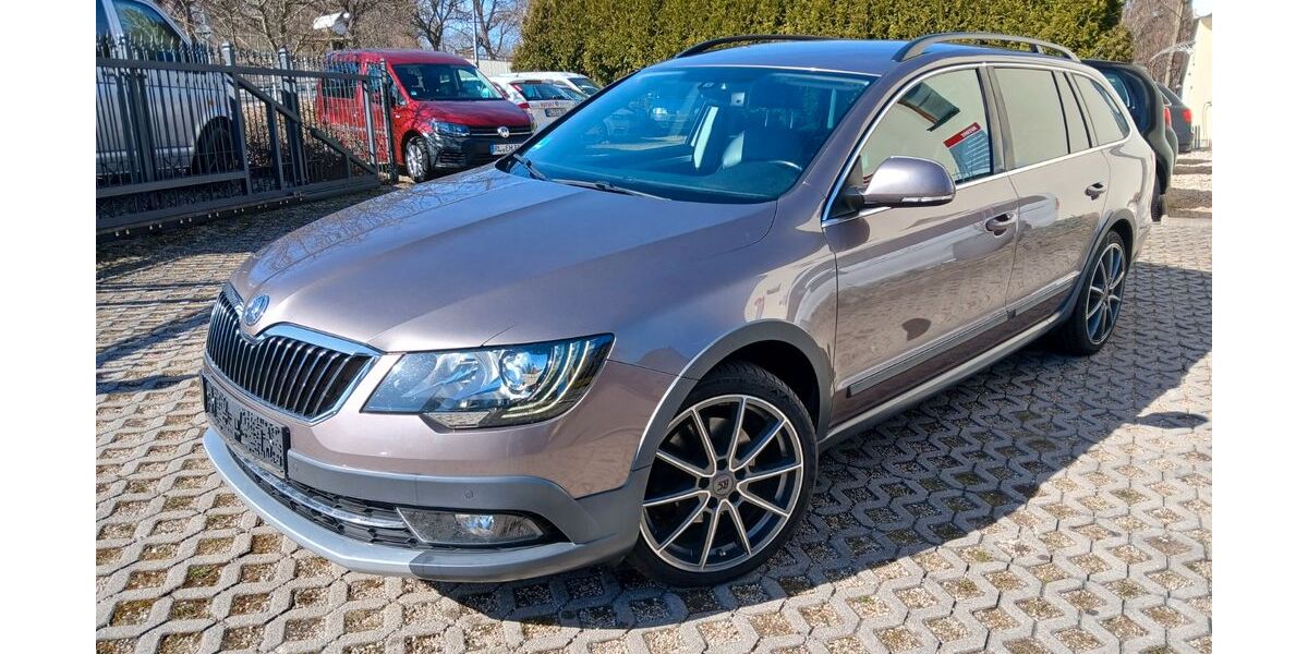 Skoda Superb 195.807 km 9.990 &euro; Rochlitz 09306