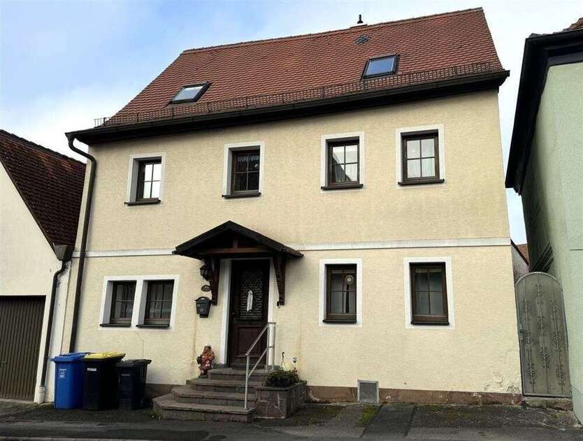 Haus zum Kaufen in Scheinfeld 159.000 € 120 m²