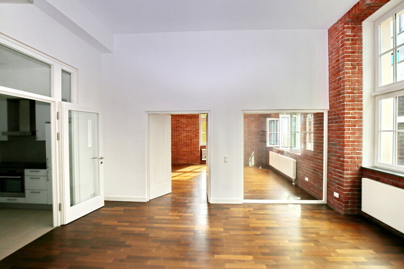 Größzügige Loft-Wohnung im Batschari-Palais
