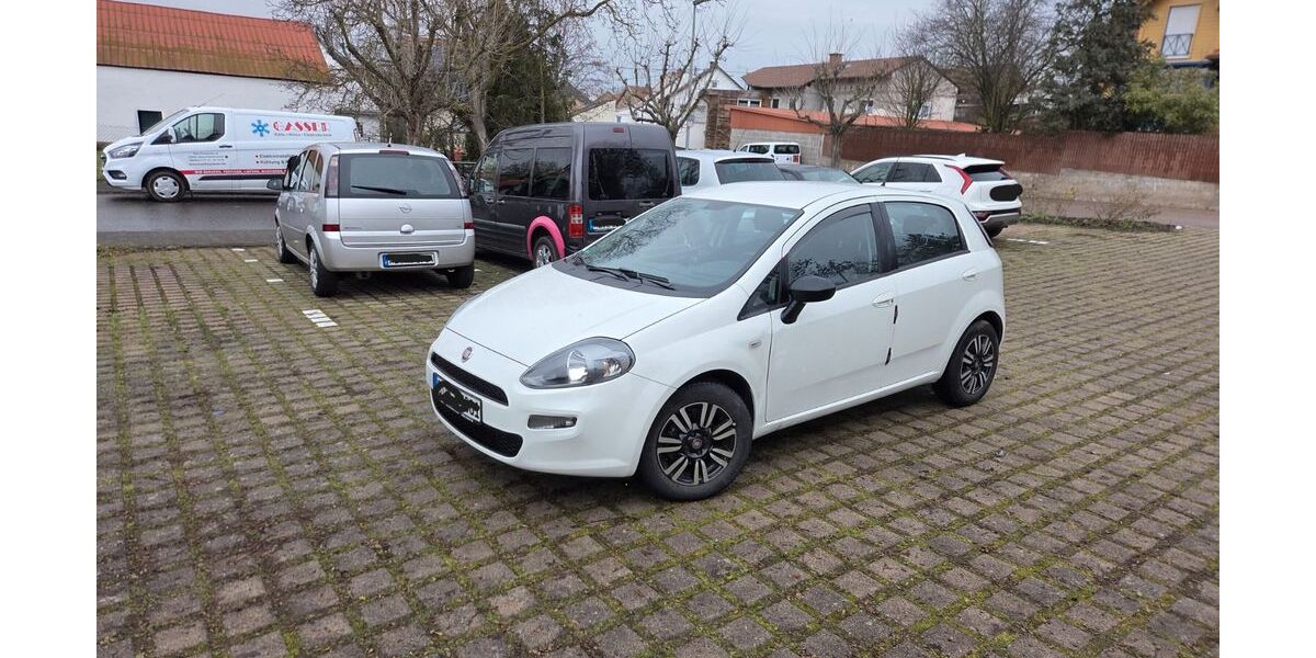 Fiat Punto 148.224 km 4.000 &euro; Erbes-Büdesheim 55234