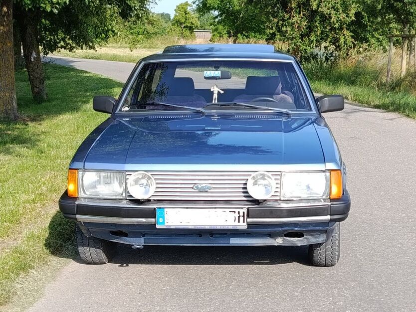 Ford Granada 201.000 km 2.600 € Philippsburg 76661
