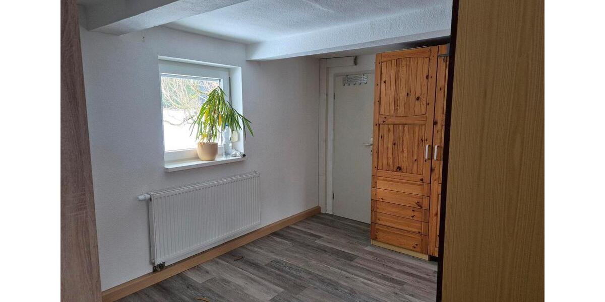 Einfamilienhaus Seesen - 4 Zimmer, 110 m&sup2;, 770&euro; | Angebot:26087228