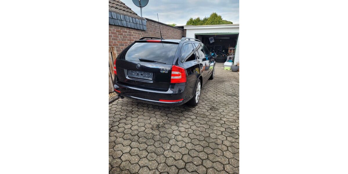 Skoda Octavia 219.122 km 5.900 &euro; Gangelt 52538