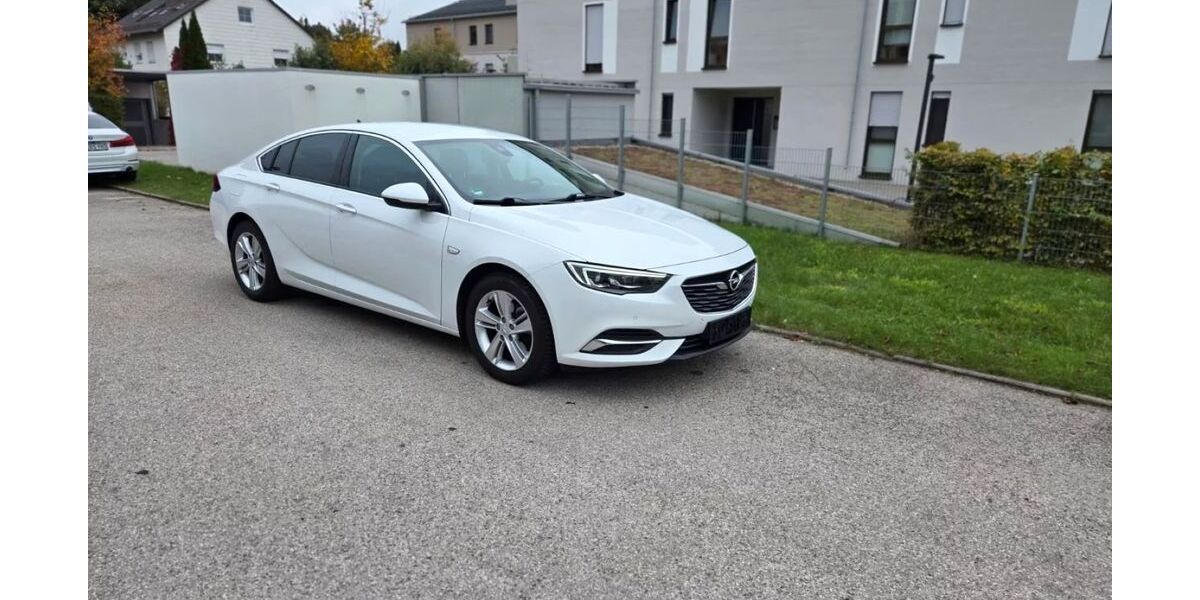 Opel Insignia 91.030 km 7.700 &euro; Köln 50668