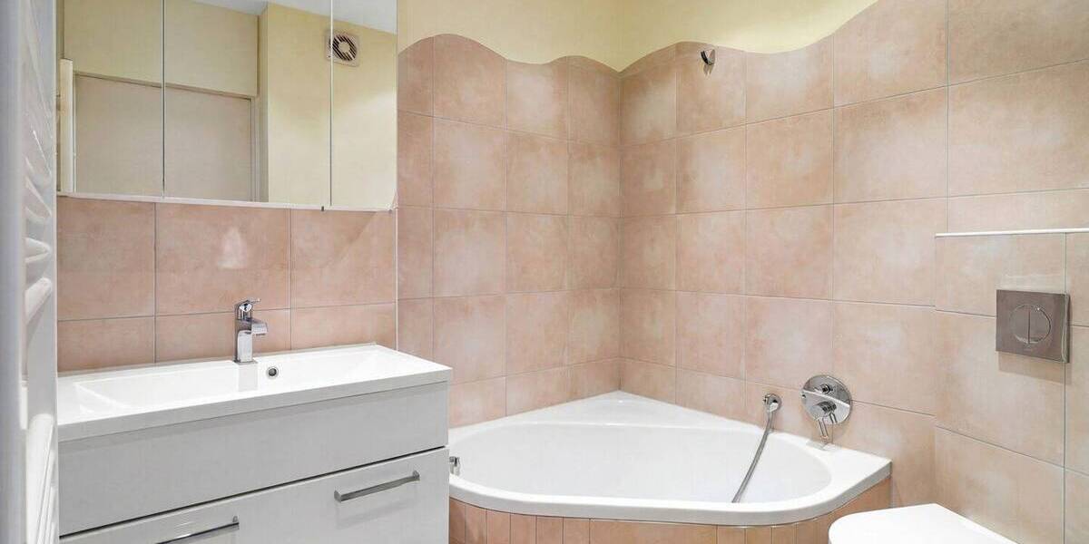 Etagenwohnung Bad Soden Neuenhain - 4 Zimmer, 92 m&sup2;, 365.000&euro; | Angebot:26778272