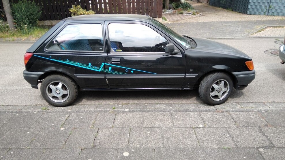 Ford Fiesta 200.000 km 2.100 € Bergheim 50126
