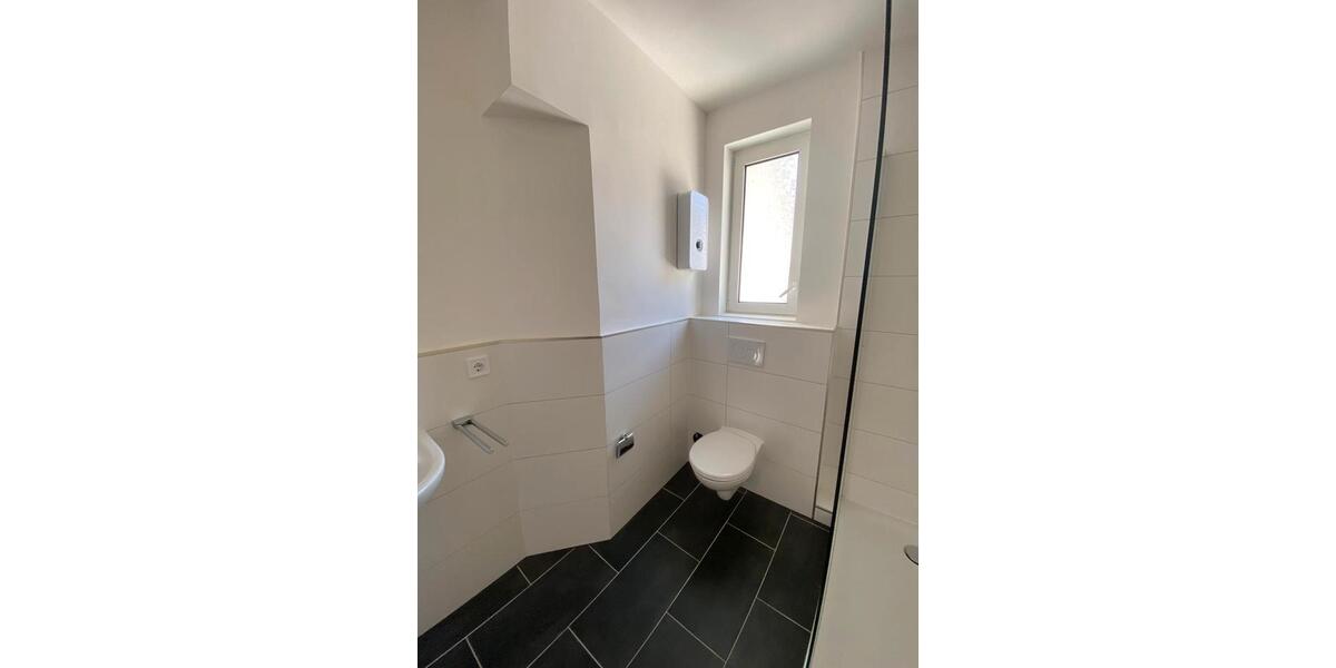 Dachgeschoßwohnung Koblenz - 4 Zimmer, 96 m&sup2;, 1.259&euro; | Angebot:26536288
