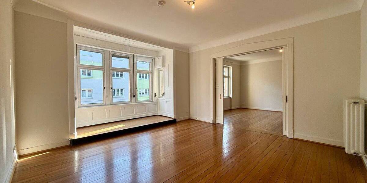 Etagenwohnung Saarbrücken St Johann - 5 Zimmer, 208 m&sup2;, 1.900&euro; | Angebot:26358490