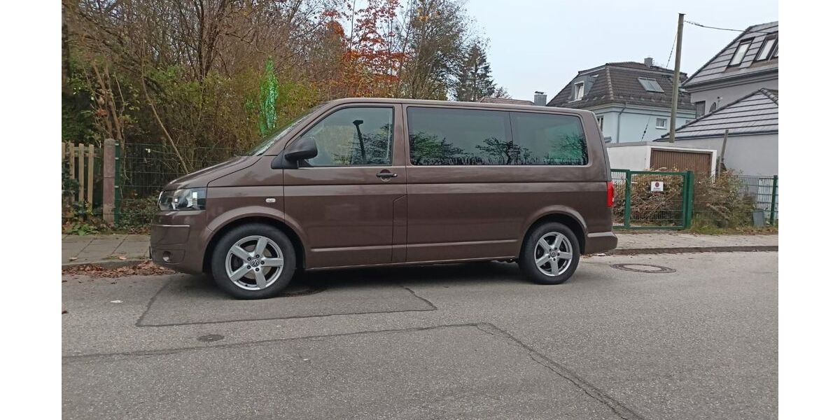 VW T5 Multivan 149.000 km 20.999 &euro; Pullach 82049