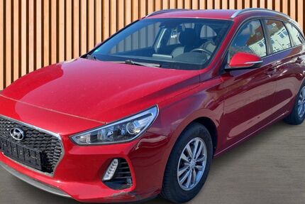 Hyundai i30 110.000 km 8.980 &euro; Dresden 01328