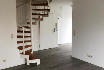 Helle 2,5 Zimmer Maisonette-Wohnung in MemmelsdorfLichteneiche 2.5 zimmer